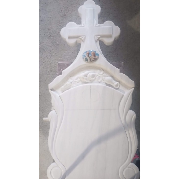 MONUMENT  ‘TRIFOI 4 ’